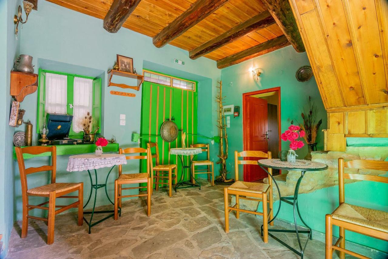 Morfeas Guesthouse Papigko Exterior foto